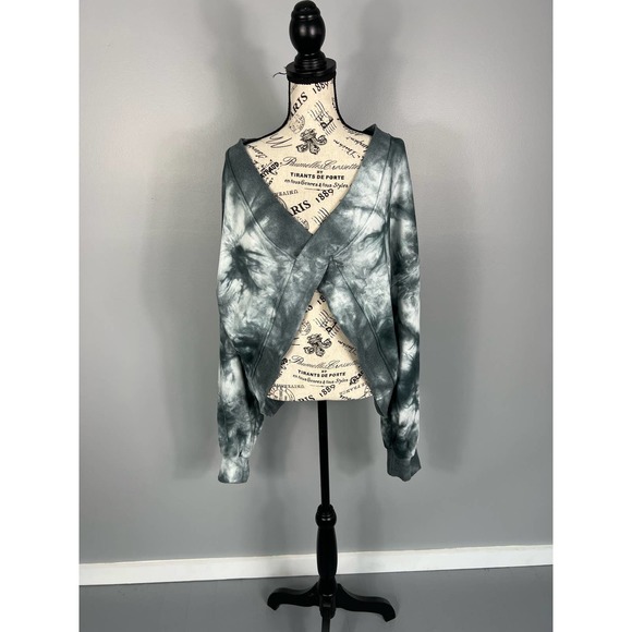Reversible black and white tie dye crisscross cutout sweatshirt - Picture 1 of 11